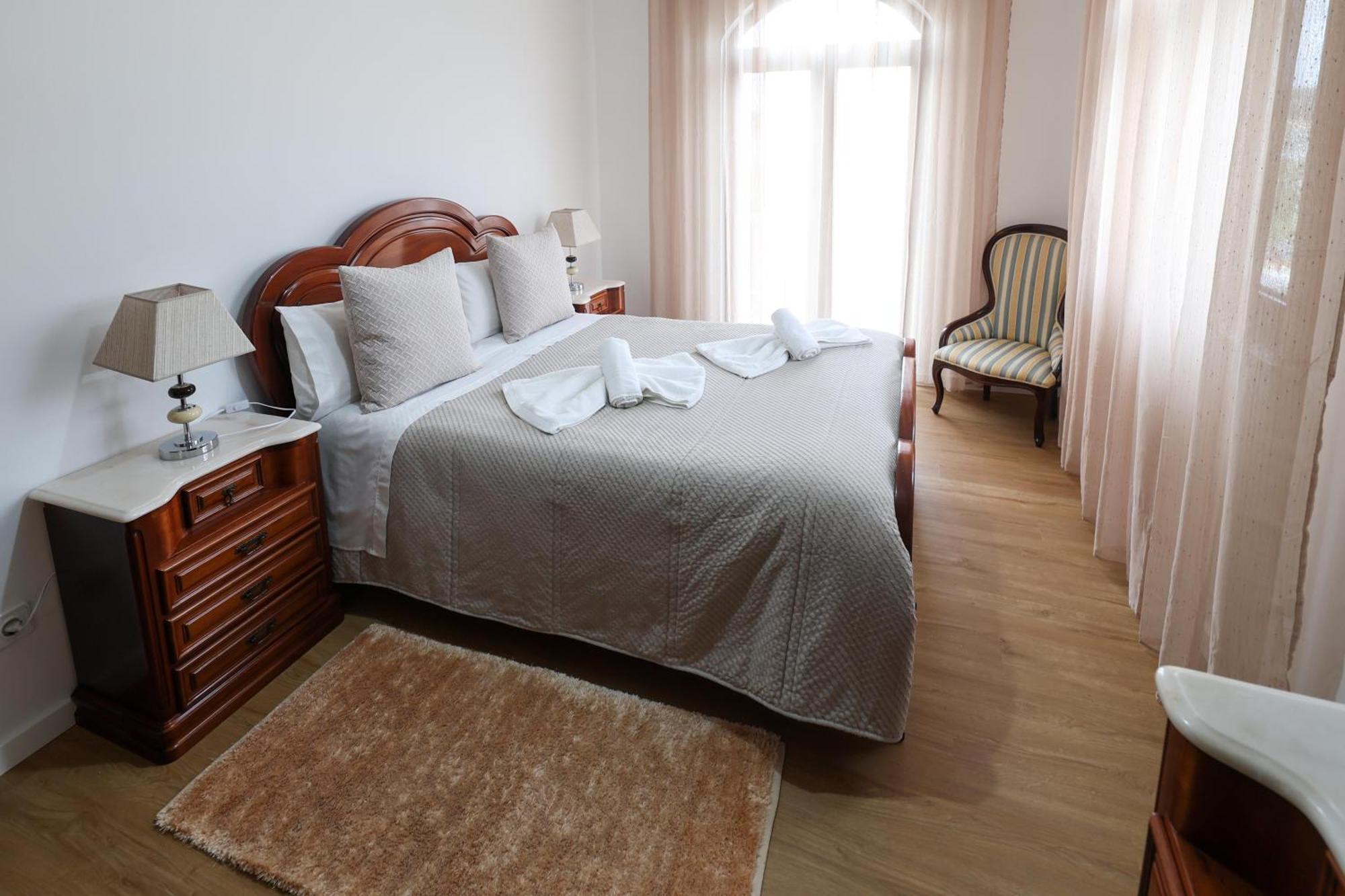 Quartos Da Tia Laura Ναζαρέ Εξωτερικό φωτογραφία